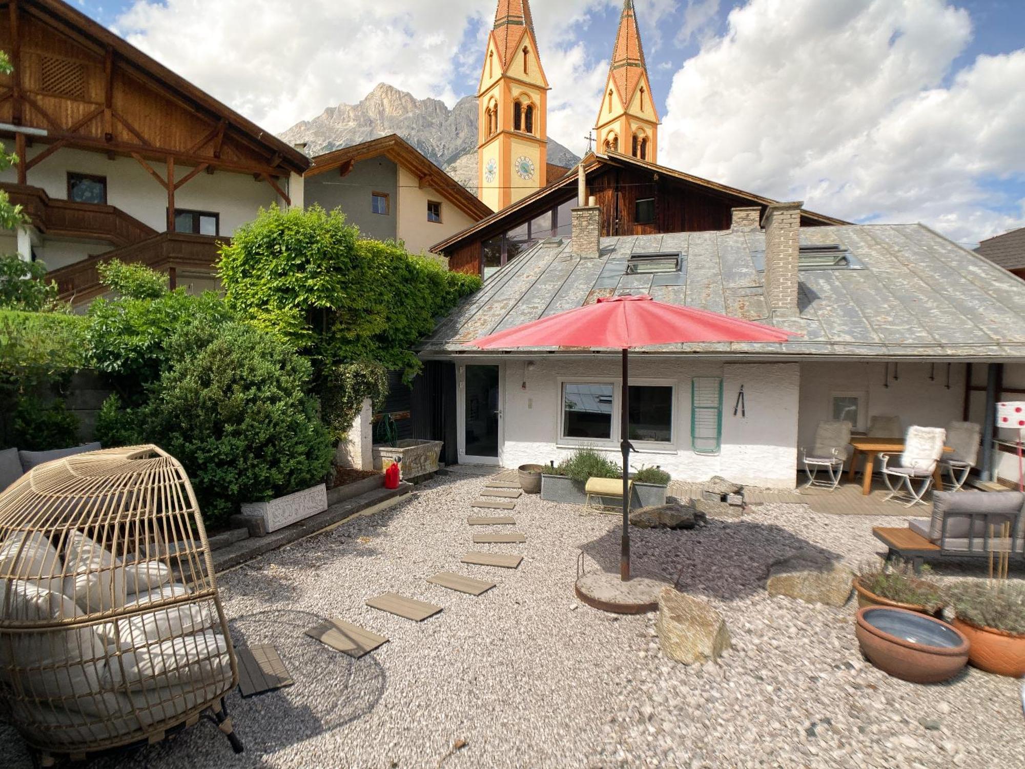Mitten Im Zentrum Ferienwohnungen Mit Sonniger Terrasse Telfs Exteriör bild